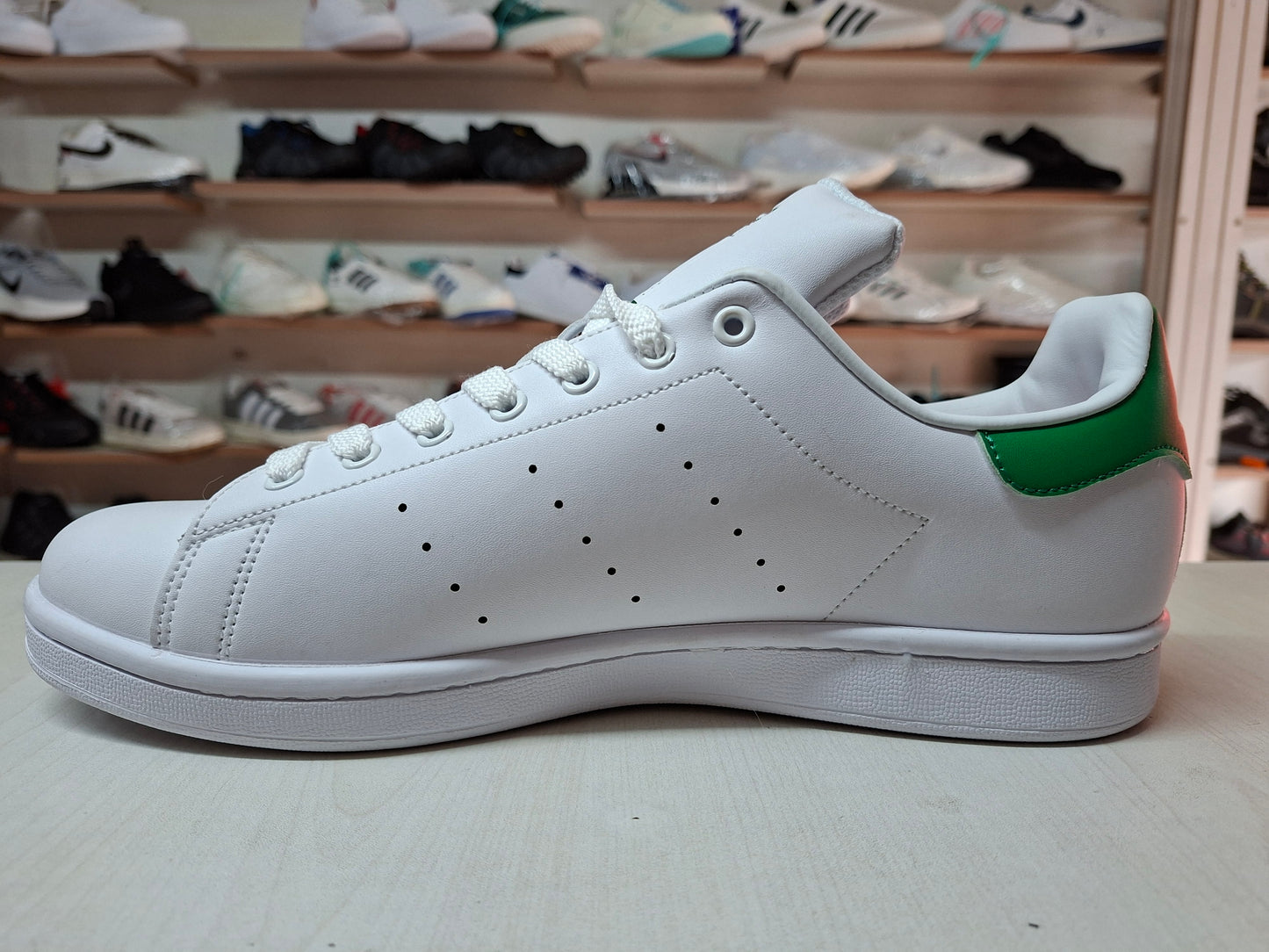 Stan Smith - High Grade
