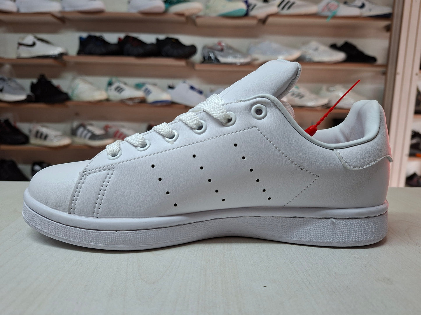 Stan Smith - High Grade